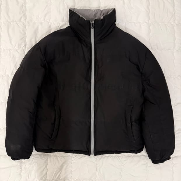 비이커 리버시블 숏패딩 블랙/그레이