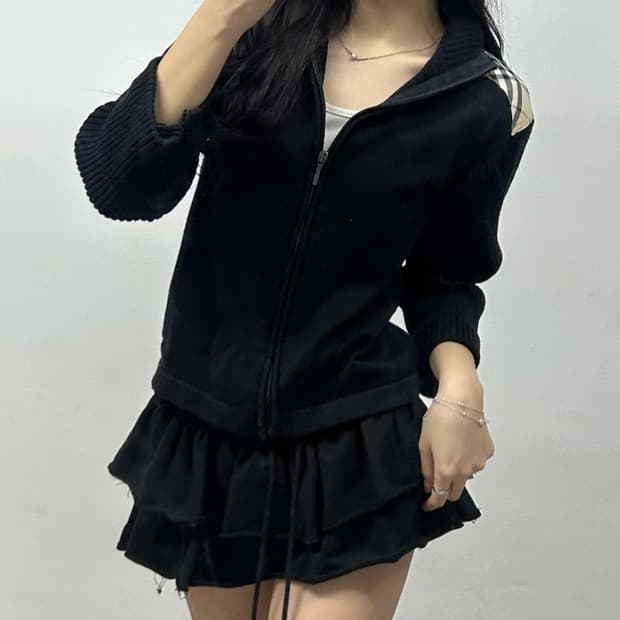 버버리 블랙 니트 가디건