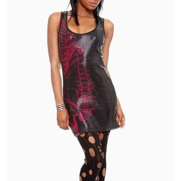 iron fist 스팽글 핑크 위시본 슬리브리스 드레스