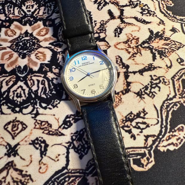 Seiko 빈티지 쿼츠 시계
