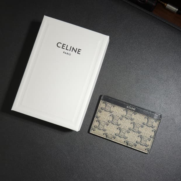 셀린느 트리옹프 캔버스 카드지갑