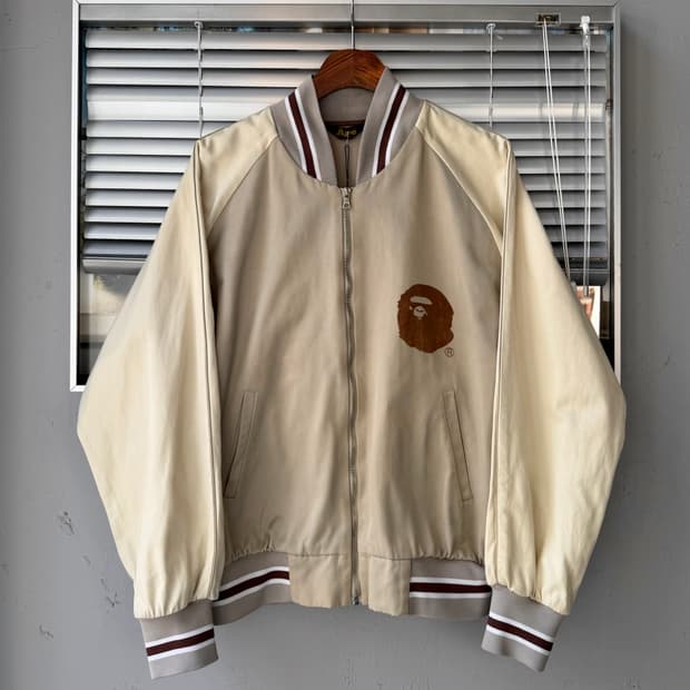 A BATHING APE anno 2001 baseball jacket