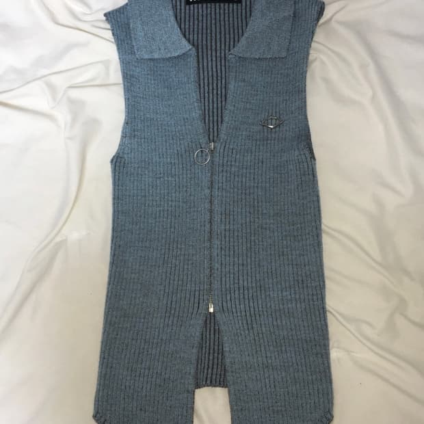 미스치프 니티드 투톤 슬리브리스 블루 브라운