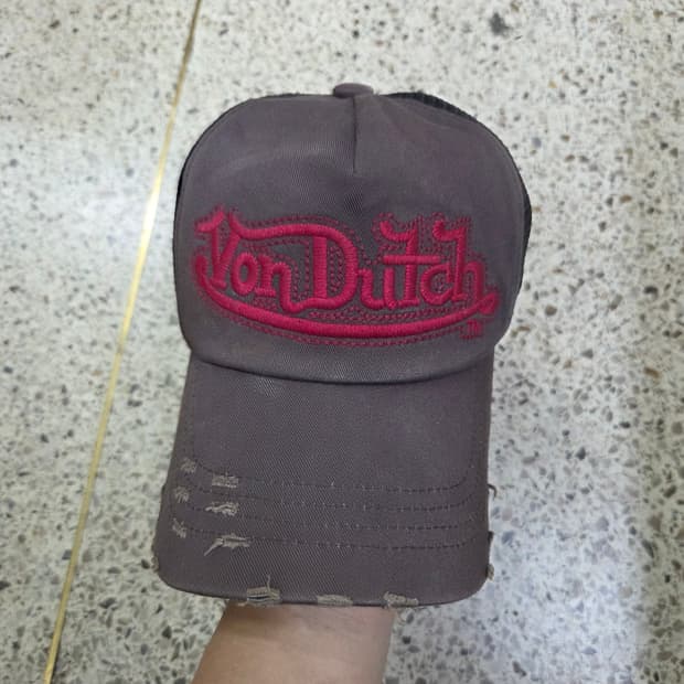 본더치 초코브라운 모자