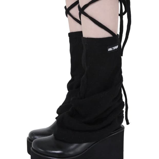 어글리쉐도우 스퀘어 니트 삭스 워머 (블랙)