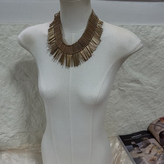 빈티지 메탈 스탁드 초커 목걸이