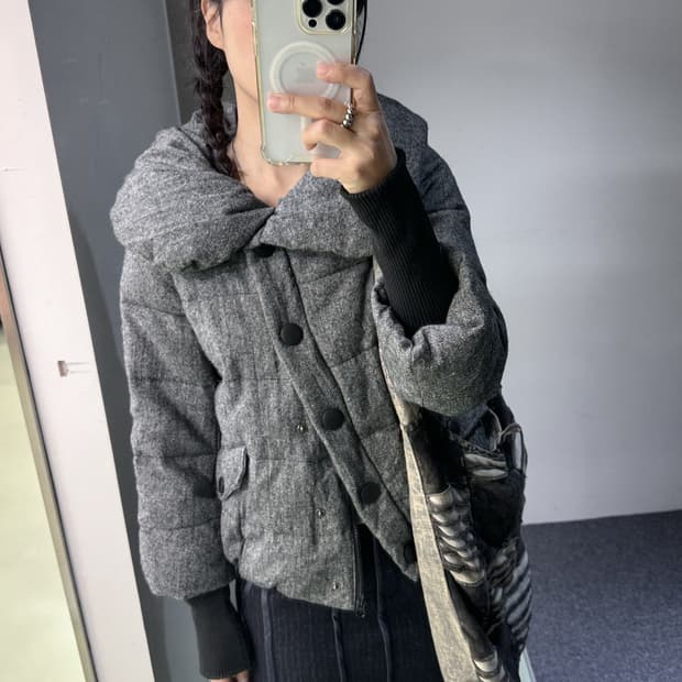 Heather wool buttons padded short jumper