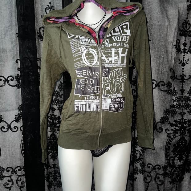 Mock Layered Plaid Zip-up