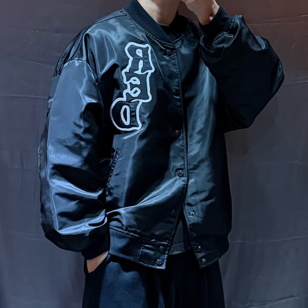 L 트루릴리전 RED 스티치 글로시 바시티