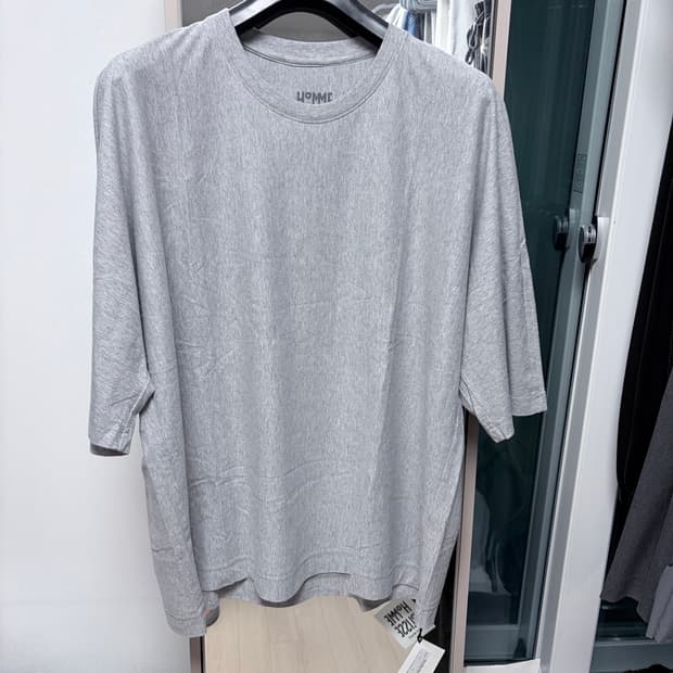 옴므플리세 베이직 그레이 반팔 티셔츠 3사이즈