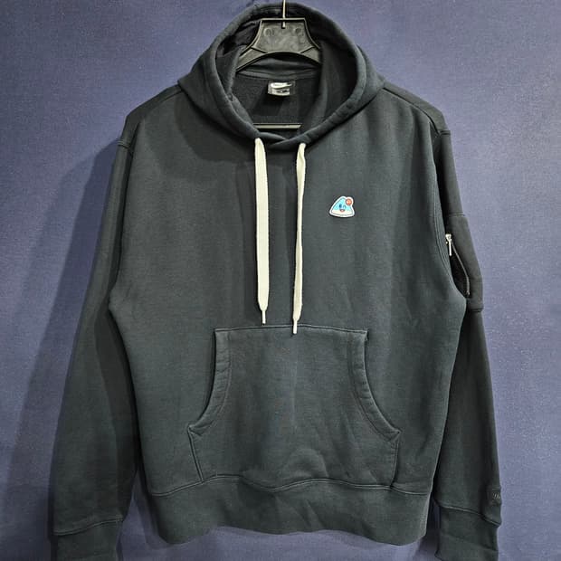 나이키 자수로고 블랙차콜 남성 105 포켓 후드티 