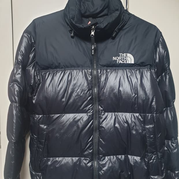 노스페이스 정품 눕시 105(XL) 블랙구스패딩 팝니다