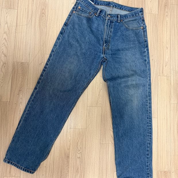 리바이스 550 36/32