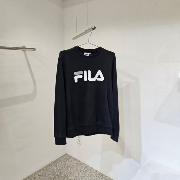 휠라 FILA 맨투맨