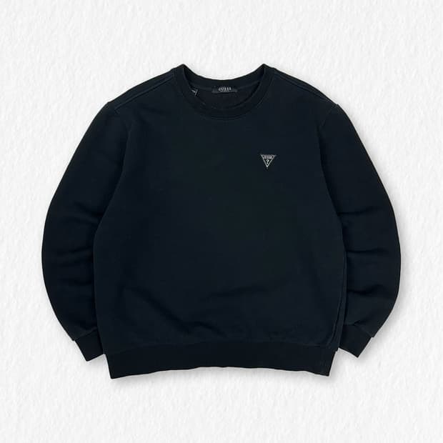 게스 맨투맨 블랙