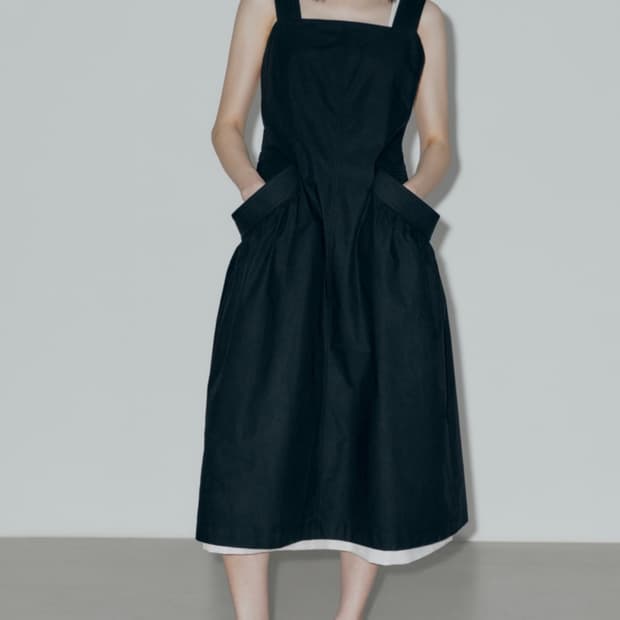 로우클래식 Apron Dress