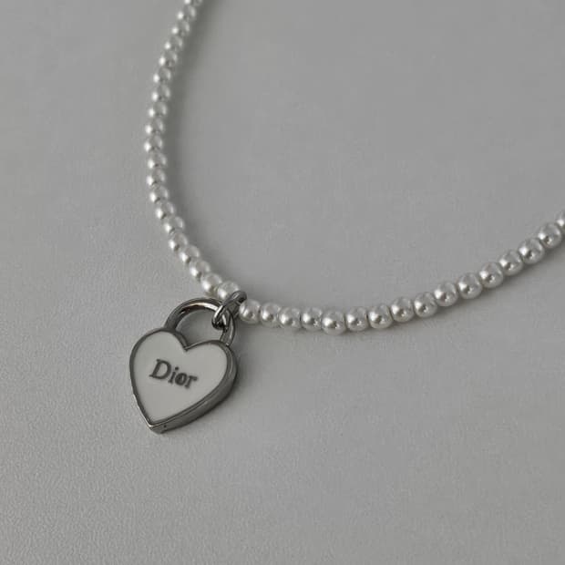 디올 정품빈티지 진주 목걸이 업사이클링