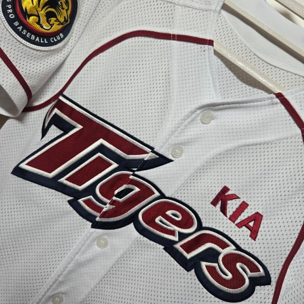 기아타이거즈 야구 유니폼(100사이즈)