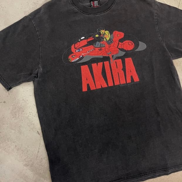 Vintage Akira giant 티셔츠