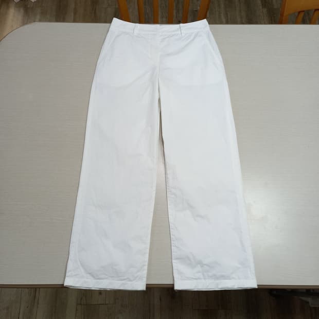 26 BEANPOLE 여름용 스판 세미와이드 치노 화이트 26-635