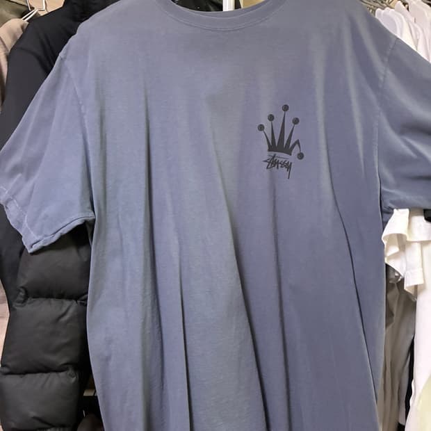 스투시 리갈 크라운 피그먼트 다이드 티셔츠 인디고