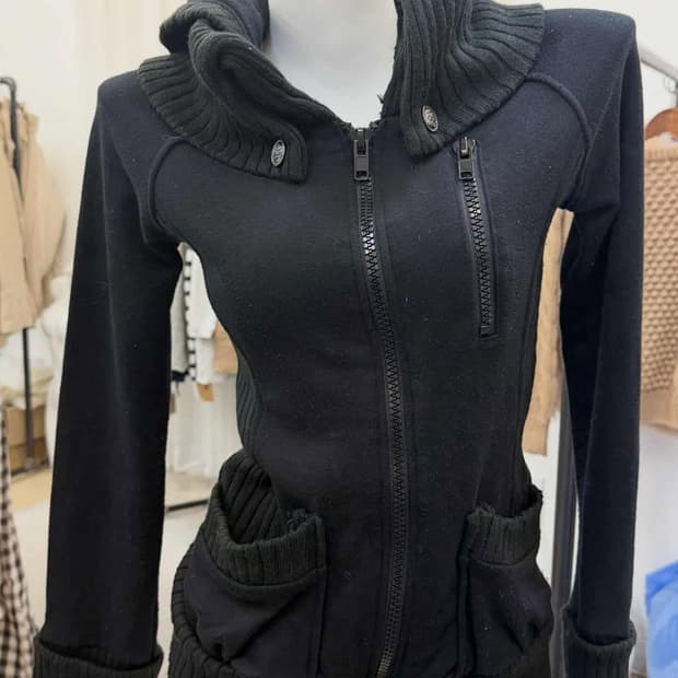 블랙 집업 투피스