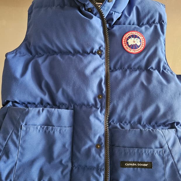 (S) 캐나다구스 패딩조끼