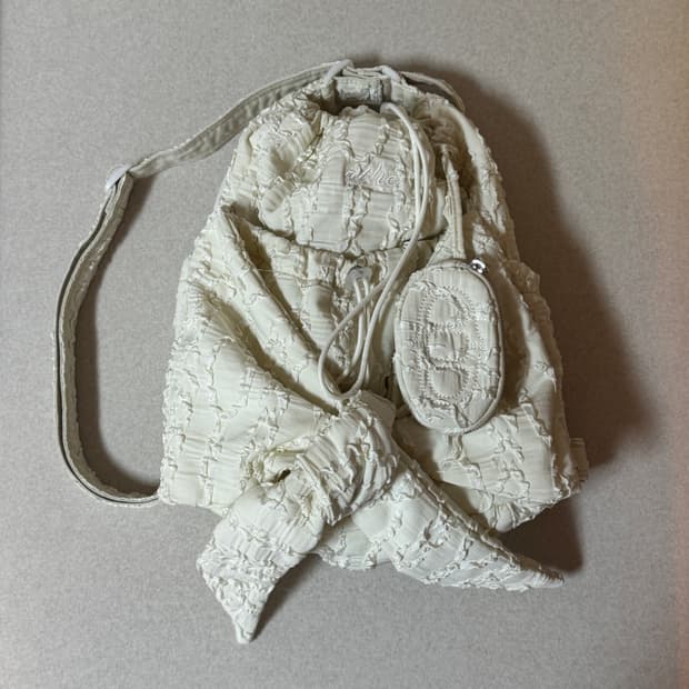 아떼바네사브루노 리본 백팩