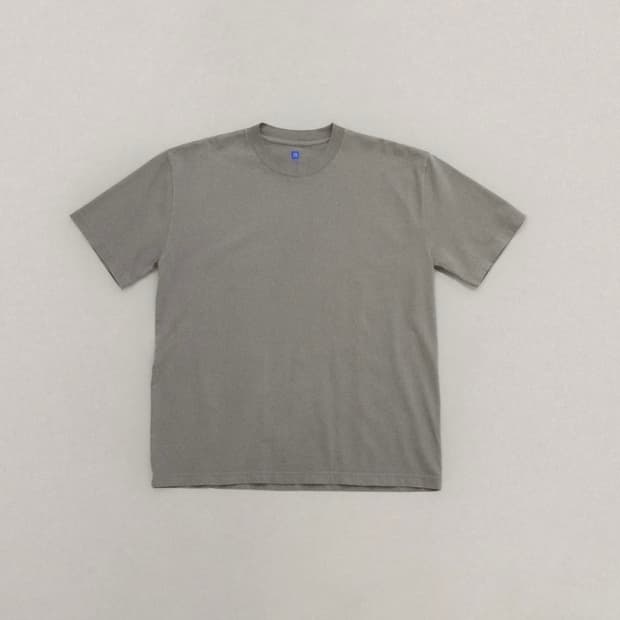 Yeezy gap light gray 숏슬리브