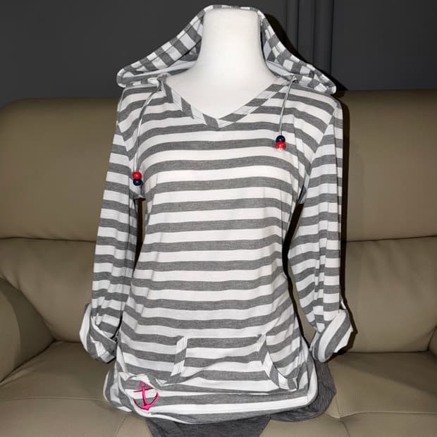 stripe pattern v-neck hood sleeve