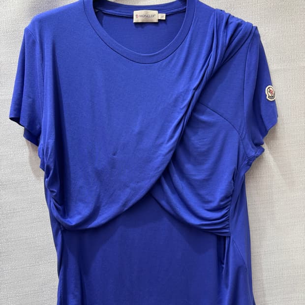 몽클레어 로고 드레이핑 셔링 반팔티 L(M)