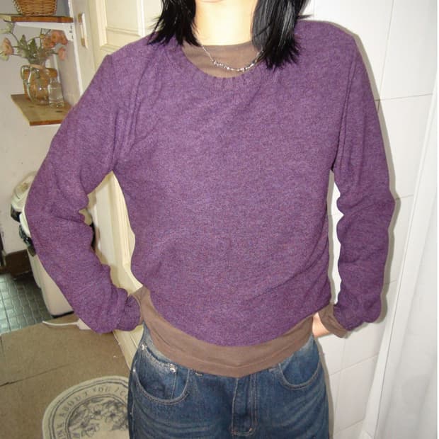 LOOFON 데카 기모 크롭 니트 퍼플