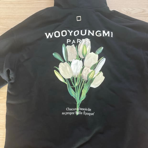 우영미 플라워 후드티 48사이즈