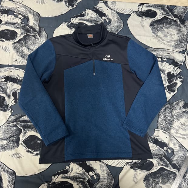 아이더 반집업 플리스 2XL사이즈