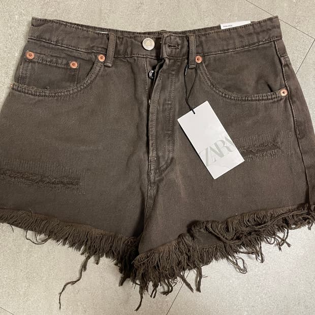 ZARA brown short