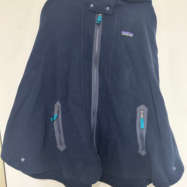 파타고니아 플리스 판초 xs/s