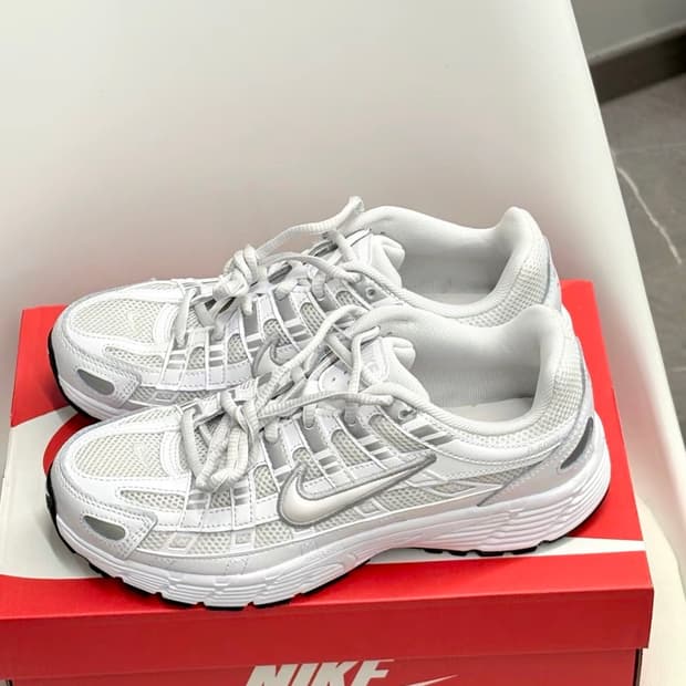 나이키 여자 운동화 런닝화 P6000 플래티넘 틴트 화이트