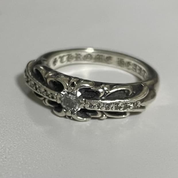 (삽니다)크롬하츠 베이비 플로랄링 파베 다이아