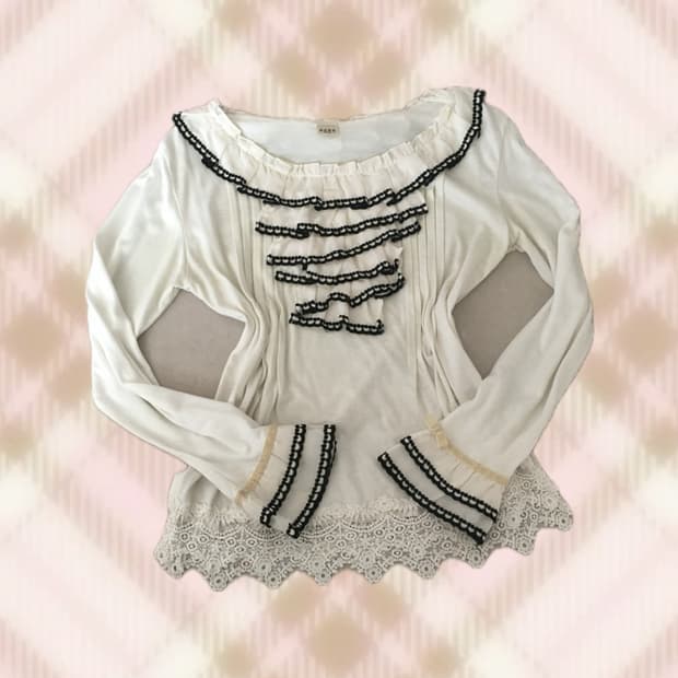 엑시즈팜 화이트 레이스 긴팔 블라우스 니트 라떼 히메 갸루 러블리 로걀