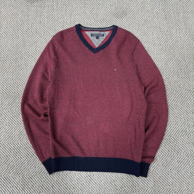 타미힐피거 브이넥 패턴니트 v2844