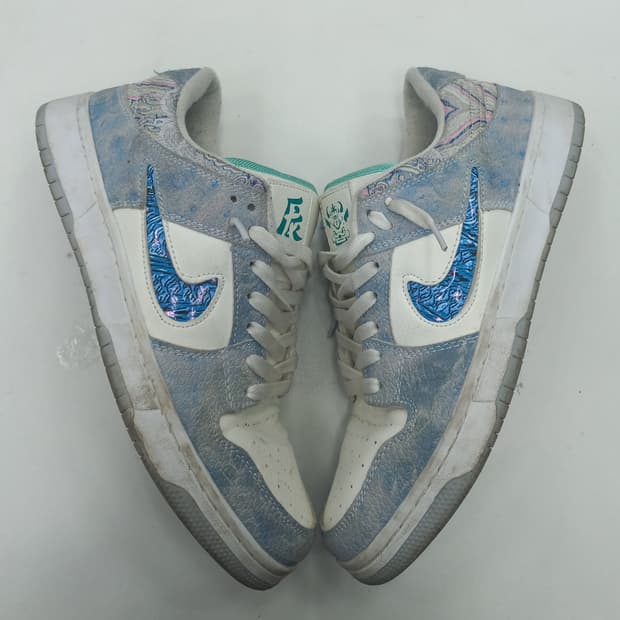 나이키 "이어 오브 더 드래곤 - 스팀 퍼펫"  운동화 260mm