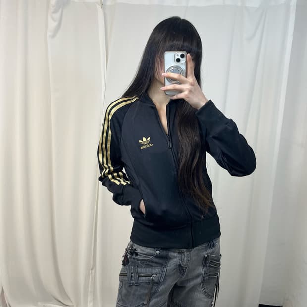 Adidas Superstar black gold jersey 