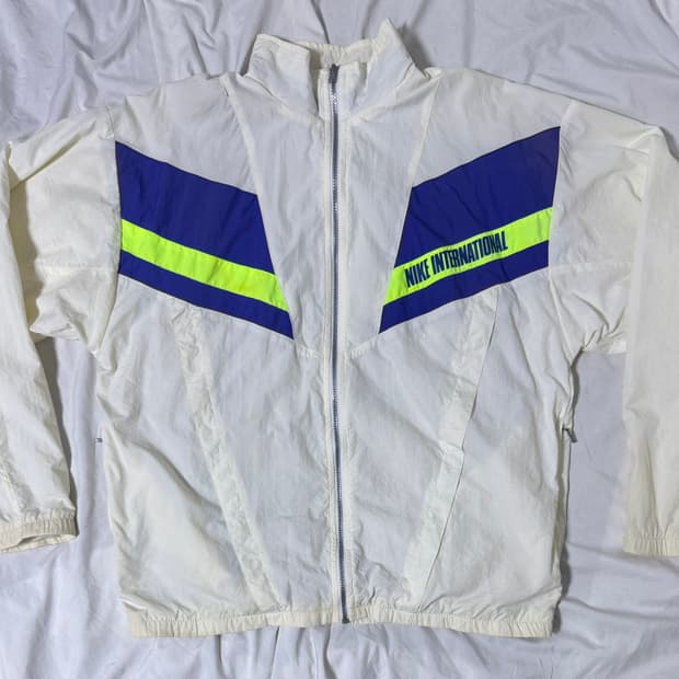 90s 나이키 인터내셔널 윈드브레이커