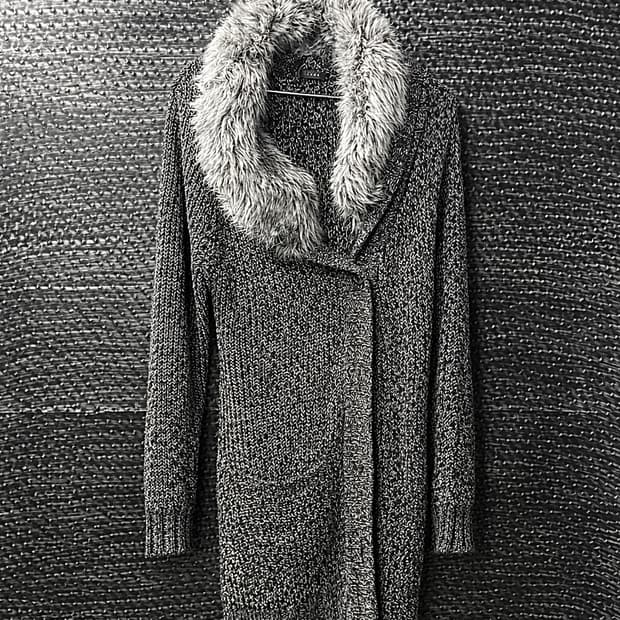 LURE 마블 퍼 롱가디건