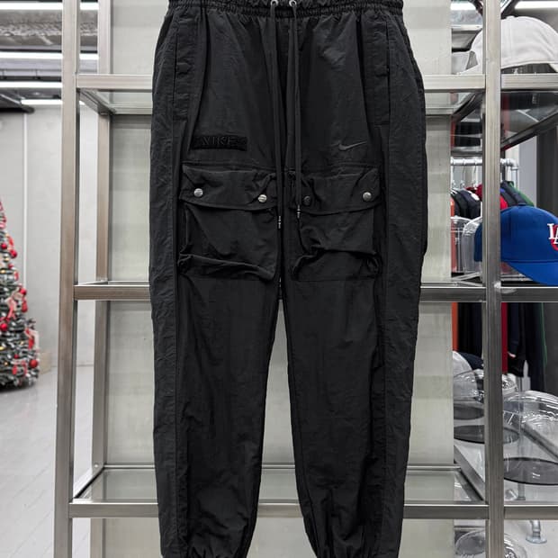 나이키 테크니컬 포켓 우븐 조거 트랙팬츠 블랙