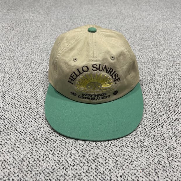 헬로선라이즈 캡