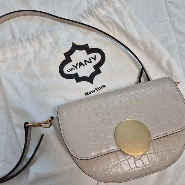 오야니 크로스백 베이지