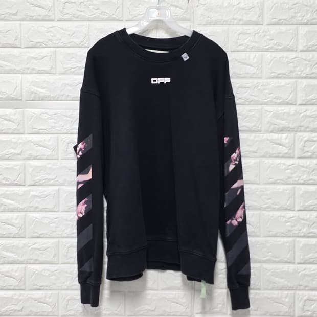 오프화이트 카라바조 맨투맨 블랙 XL