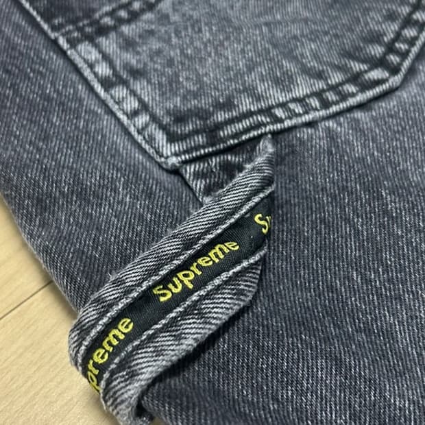 23ss 슈프림 더블니 블랙진