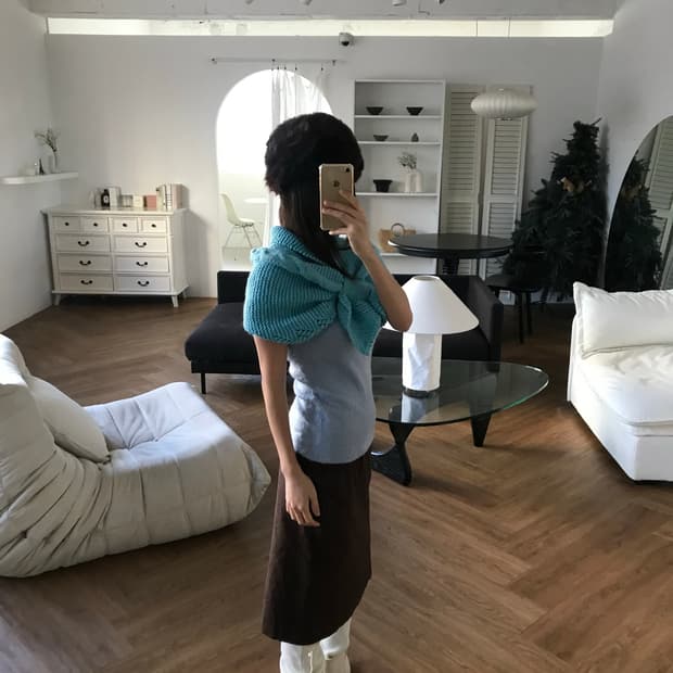 vintage blue muffler